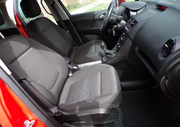 Opel Meriva cena 28000 przebieg: 156000, rok produkcji 2011 z Bychawa małe 254